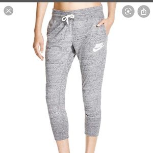 Nike Capri sweats